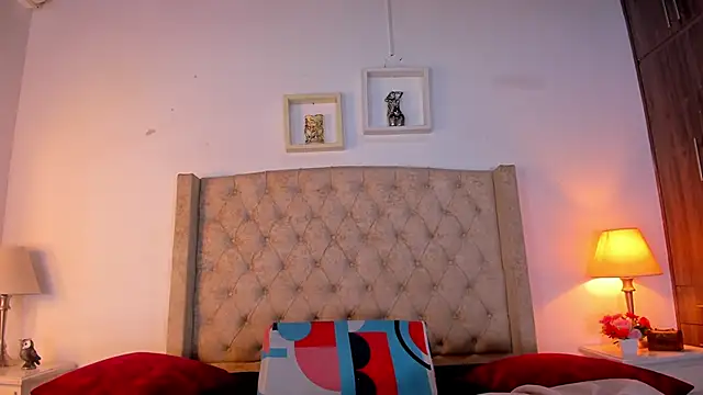 Snapshot of allisson_m chatting on February 28, 12:06 pm allisson m online show from February 28, 12:06 pm