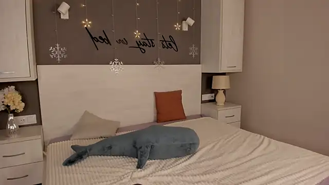 willow fox online show from February 11, 7:38 pm