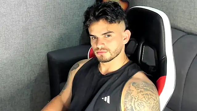 Ricardogo19 online show from October 19, 5:46 pm