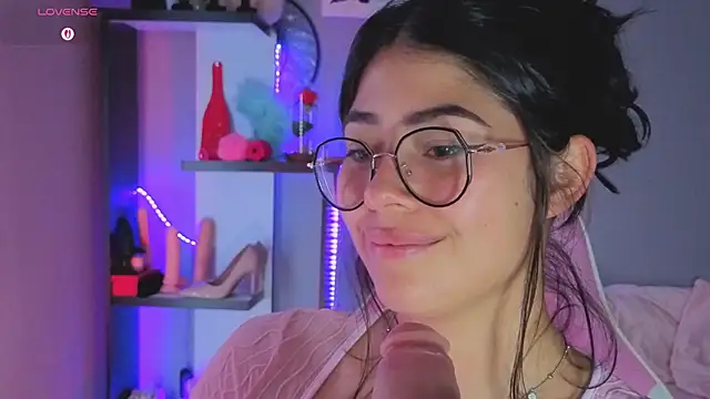 LoaLuxury online show from February 27, 5:07 am