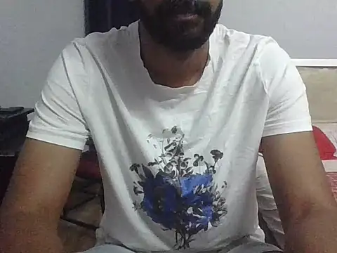 Snapshot of IndianEurope chatting on February 15, 6:04 pm IndianEurope online show from February 15, 6:04 pm