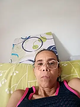 JuanitaDelMar online show from November 10, 12:48 pm