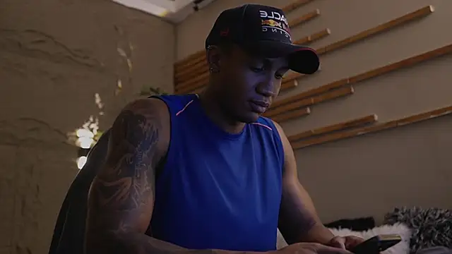 Logan Varela online show from February 18, 1:40 pm