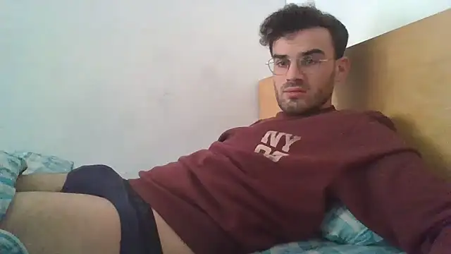 erikamavrik online show from January 7, 7:55 am