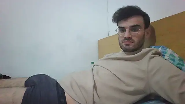 erikamavrik online show from January 8, 8:00 pm