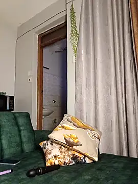 C-yoyo online show from December 17, 11:27 am