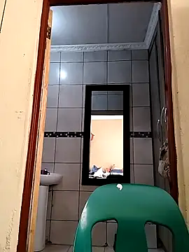 Snapshot of bigvendadick chatting on February 24, 2:48 pm bigvendadick online show from February 24, 2:48 pm