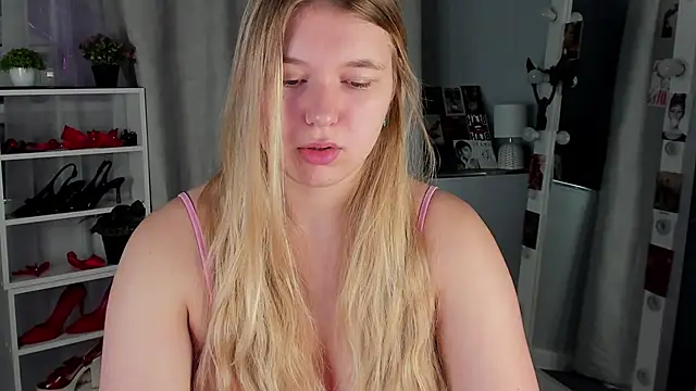 Rebecca Kelly online show from October 14, 2:12 am