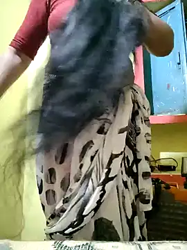 Cute Suhani online show from October 26, 2:56 pm