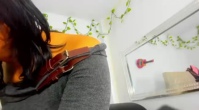 JazirMartinez online show from January 26, 7:32 am
