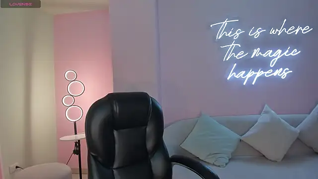 CelestePalmer  online show from October 7, 10:23 am