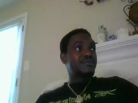Hugedick0071 online show from December 16, 7:43 pm