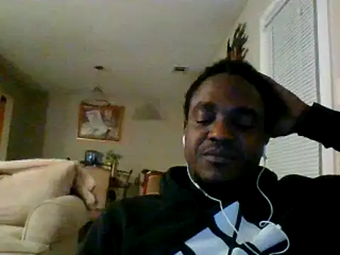 Hugedick0071 online show from January 10, 3:39 am