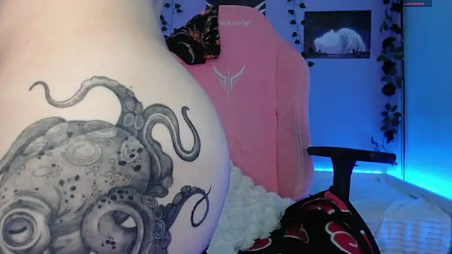 Scarlettsrorm online show from February 20, 5:12 am