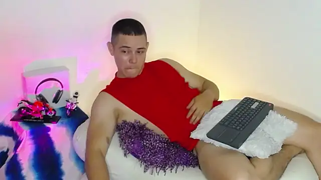 Alan hadid1 online show from January 16, 3:23 am