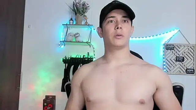 Alan hadid1 online show from February 10, 12:41 am