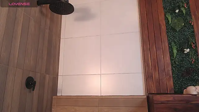 DrakeNeumann online show from October 5, 4:00 am