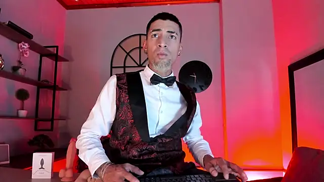 DrakeNeumann online show from October 21, 3:51 am