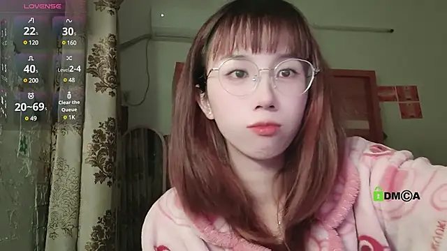 Lili 666 online show from December 11, 6:31 pm