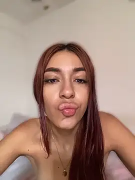 srta luciana online show from April 18, 2:43 pm