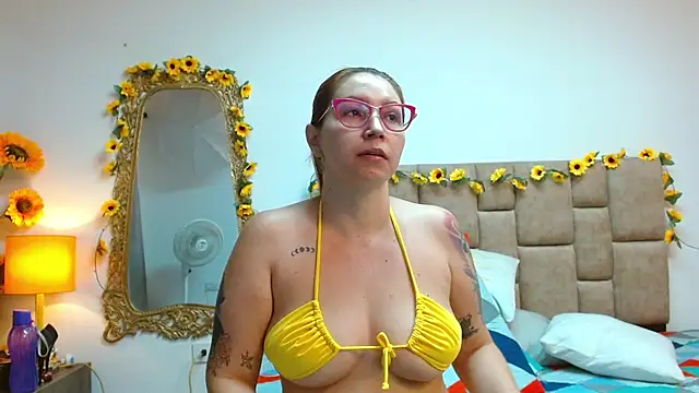 IsisDuzan online show from December 11, 9:23 pm