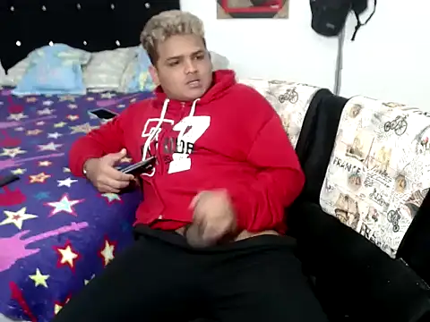 Boycuriousxxx online show from October 14, 12:06 pm