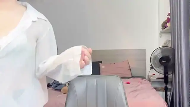 Na baby online show from April 15, 7:58 pm