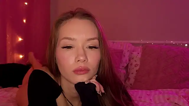 KateVon online show from October 26, 5:13 am