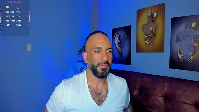 Snapshot of mr_maik chatting on October 14, 1:56 pm mr maik online show from October 14, 1:56 pm