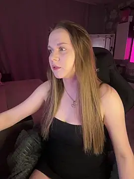 Snapshot of Lexi_noah chatting on May 3, 9:10 pm Lexi noah online show from May 3, 9:10 pm