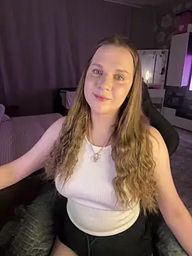 Snapshot of Lexi_noah chatting on May 10, 9:20 pm Lexi noah online show from May 10, 9:20 pm