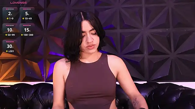 Snapshot of KasiaNoir_ chatting on February 11, 12:32 pm KasiaNoir online show from February 11, 12:32 pm