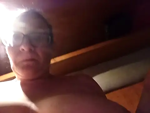 Snapshot of ILUV2TUCHMYKITTY chatting on September 30, 11:43 pm ILUV2TUCHMYKITTY online show from September 30, 11:43 pm