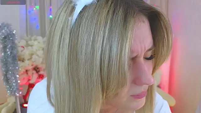 JessRosen online show from December 21, 3:24 am