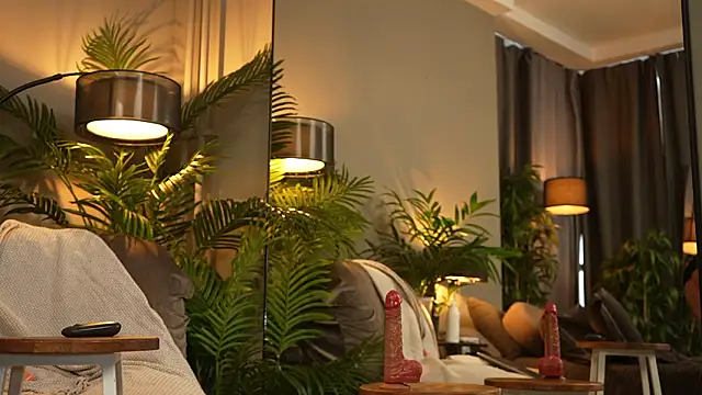  keeti  online show from February 7, 1:37 pm