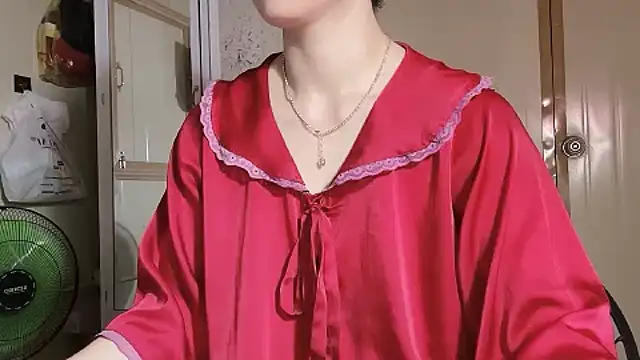 LinhChi 9x online show from April 15, 1:01 am