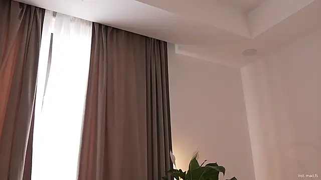 Snapshot of Faster_maci chatting on October 22, 7:19 am Faster maci online show from October 22, 7:19 am