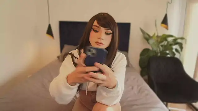 pansuggarofficial online show from December 1, 9:09 pm