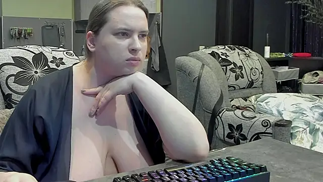 1lindsey1 online show from February 5, 3:23 am