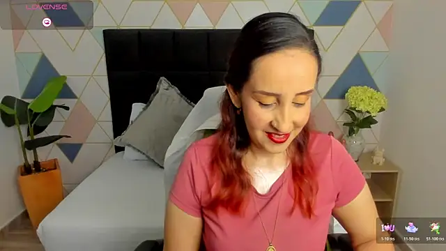 jadde13  online show from November 12, 8:52 pm