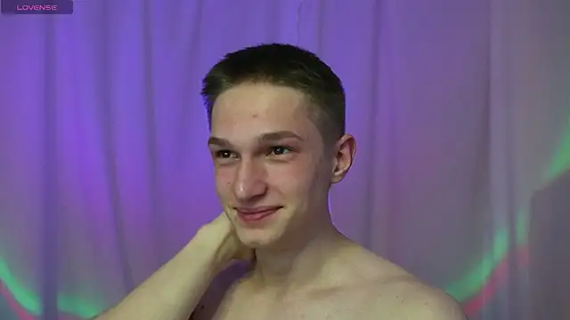 dustyn fox online show from December 30, 7:48 am