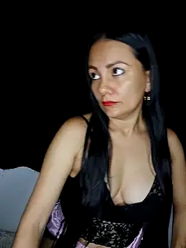 Hotslaves online show from March 8, 4:12 am