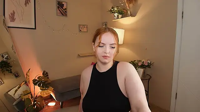 Snapshot of blessbinny chatting on September 23, 9:12 am blessbinny online show from September 23, 9:12 am