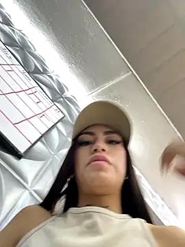 Effy Bonny online show from November 12, 5:35 pm