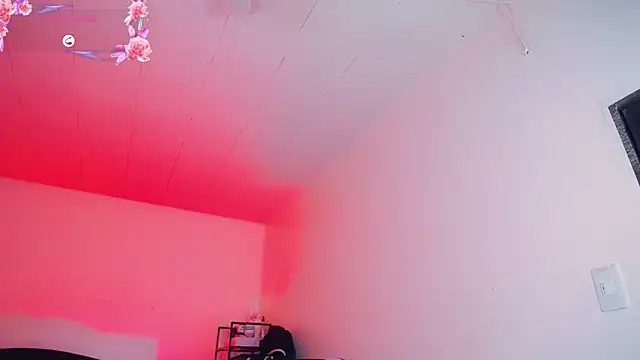 Snapshot of Kendall_hornyy chatting on November 14, 7:12 pm Kendall hornyy online show from November 14, 7:12 pm