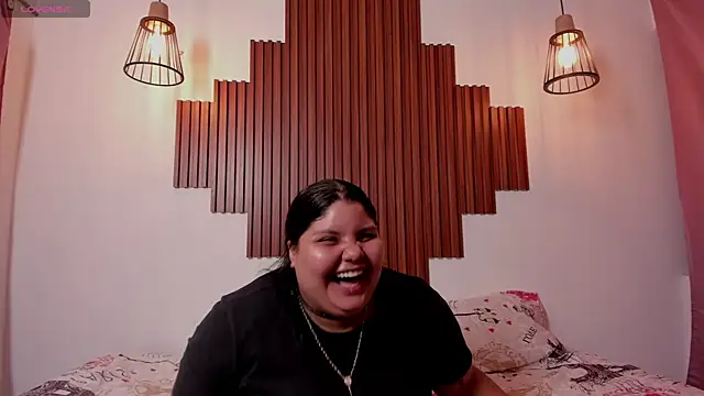  Shara Handal  online show from November 10, 2:10 am