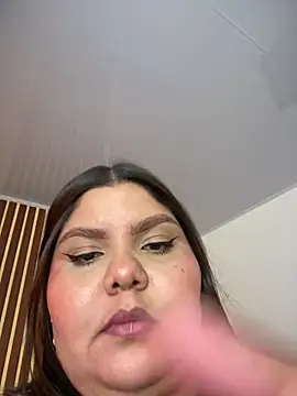  Shara Handal  online show from April 15, 11:39 am