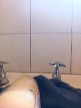 Snapshot of 19blacked chatting on October 3, 6:21 am 19blacked online show from October 3, 6:21 am