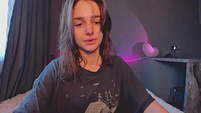 JudyAngil online show from February 4, 6:30 am