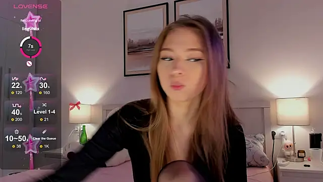 diana nier online show from November 12, 7:13 pm